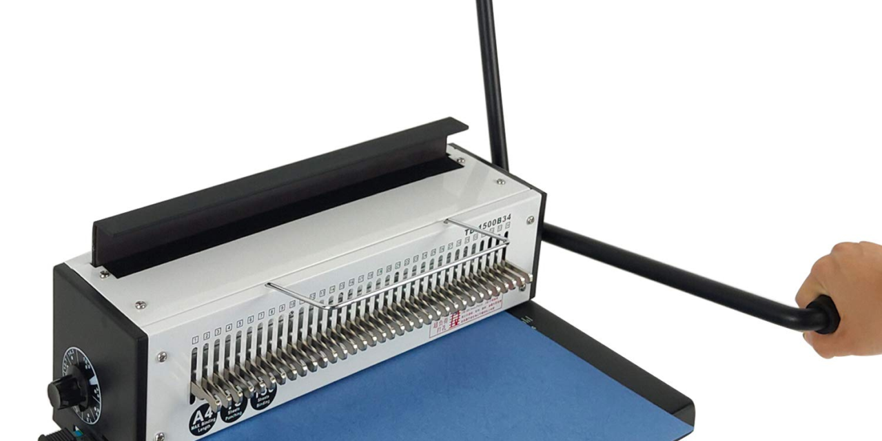 How do binding machines accommodate various paper sizes, thicknesses, and materials?